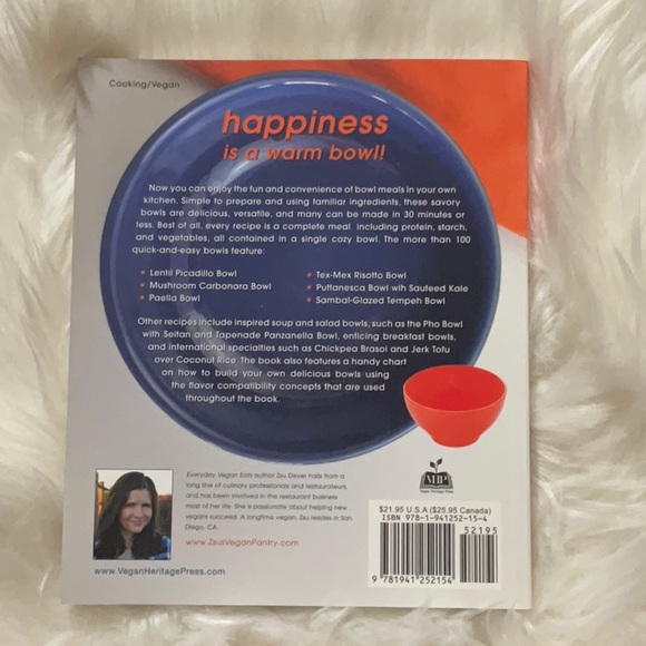 Vegan Bowls book by Zsu Dever - Picture 2 of 2